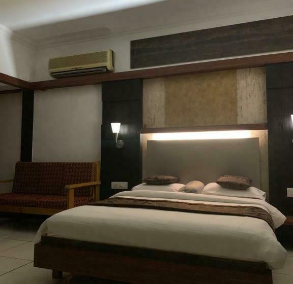 Номер Deluxe, Honeybee Resort