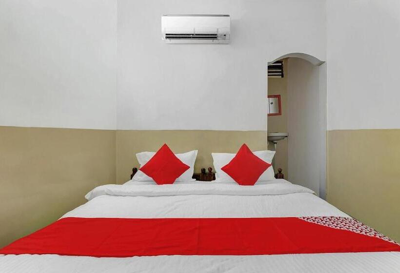 トリプルクラシックルーム, O Suraj Residency