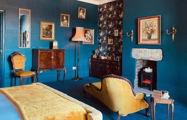 キングサイズベッドのデラックスルーム, The Tgl Suites