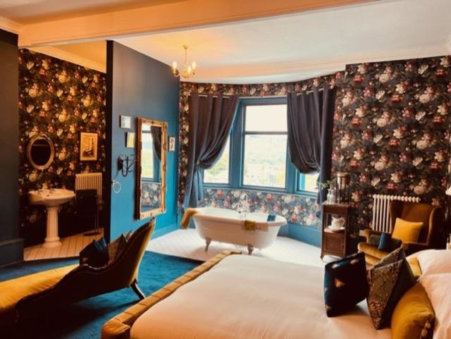 キングサイズベッドのデラックスルーム, The Tgl Suites