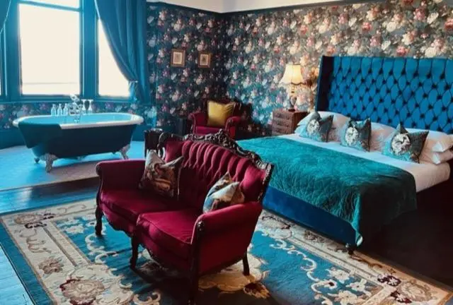 スイート, The Tgl Suites