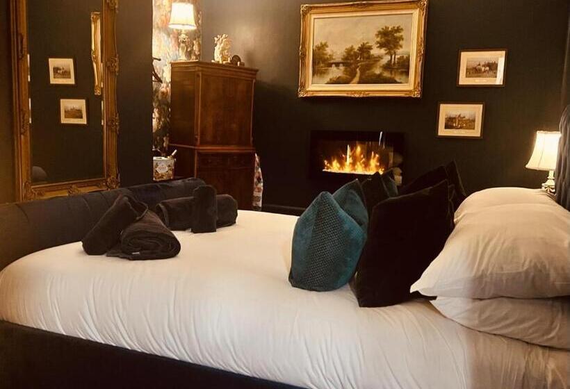 キングサイズベッドのデラックススイート, The Tgl Suites