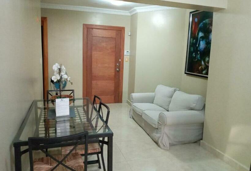 Апартаменты 2 Спальни, The Beach House One