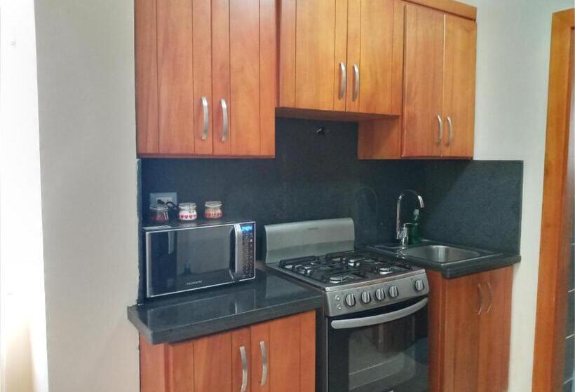 Студия Deluxe, The Beach House One