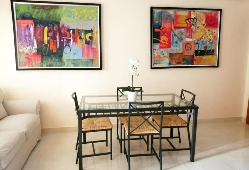 Апартаменты 1 Спальня, The Beach House One