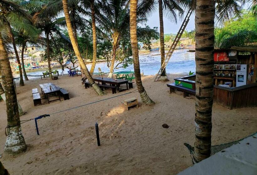 اتاق استاندارد یک نفره, Scorpion Hill Lodge