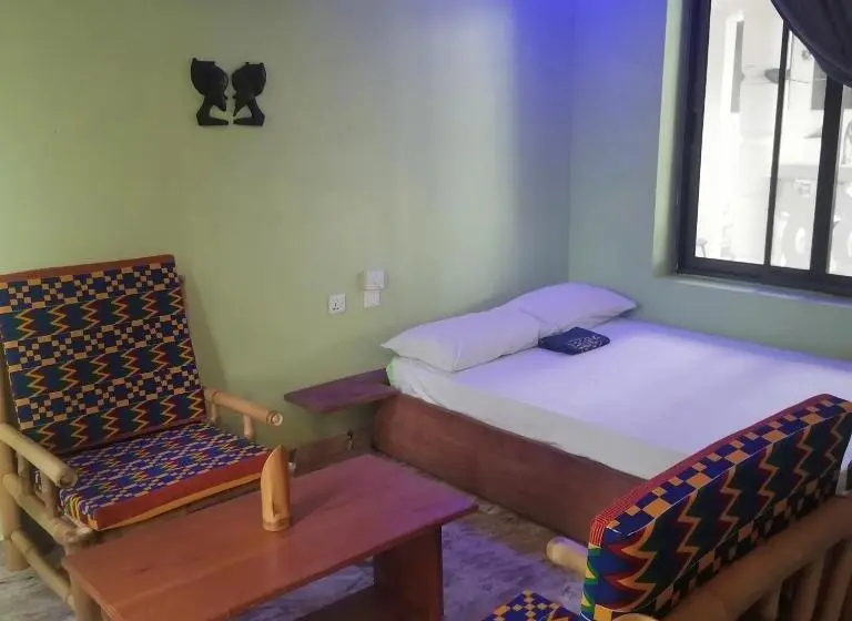 スタンダードシングルルーム, Scorpion Hill Lodge