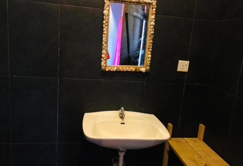 اتاق لوکس با بالکن و چشم‌انداز دریا, Scorpion Hill Lodge