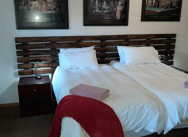Номер Стандарт, Wayside Lodge