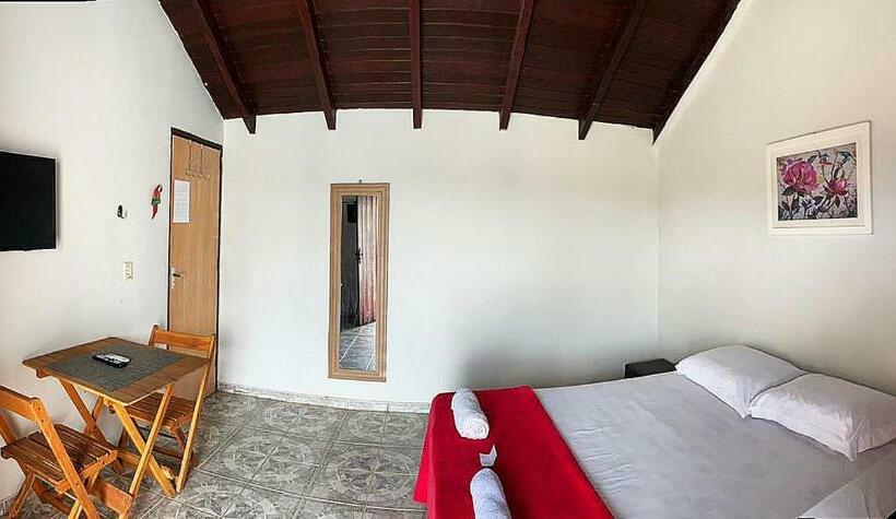 Standard Triple Room with Terrace, Flor Do Pequi