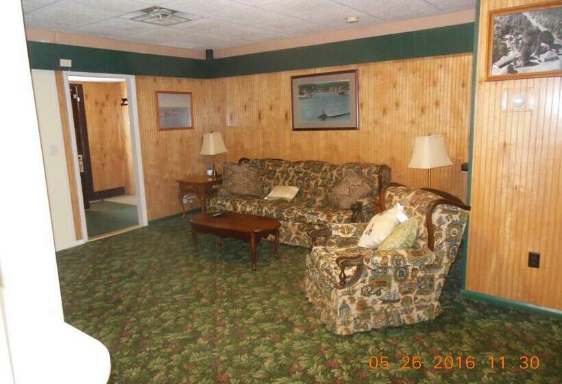 デラックススイート, Evergreen Motel