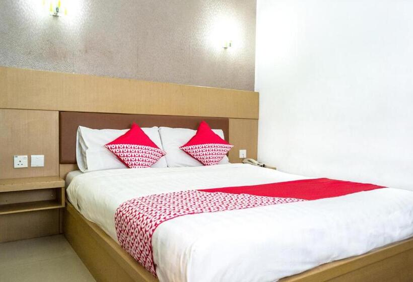 Номер Deluxe, Capital O 664 Romance