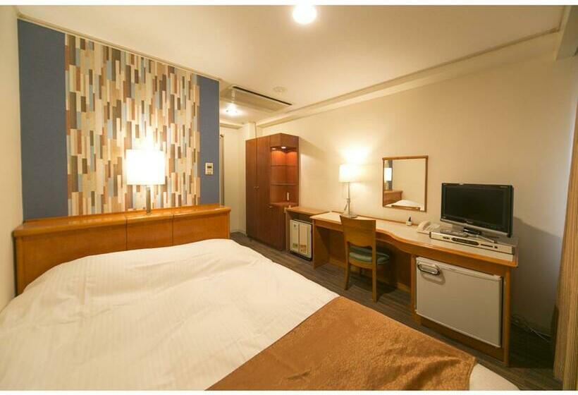 Quarto Estandar, Hyperinn Takamatsu Ekimae