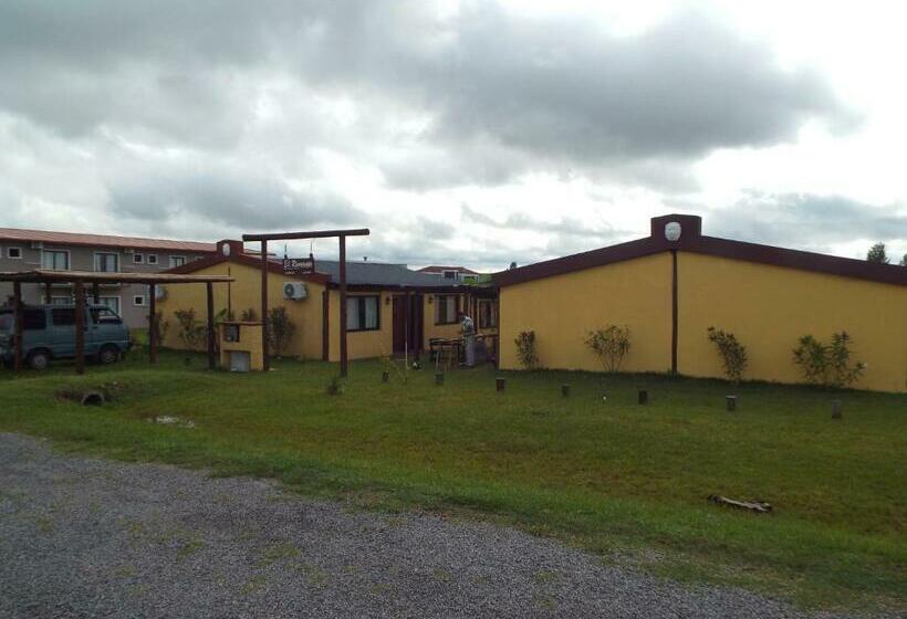 بنجلو عائلى, El Remanso De Almiron