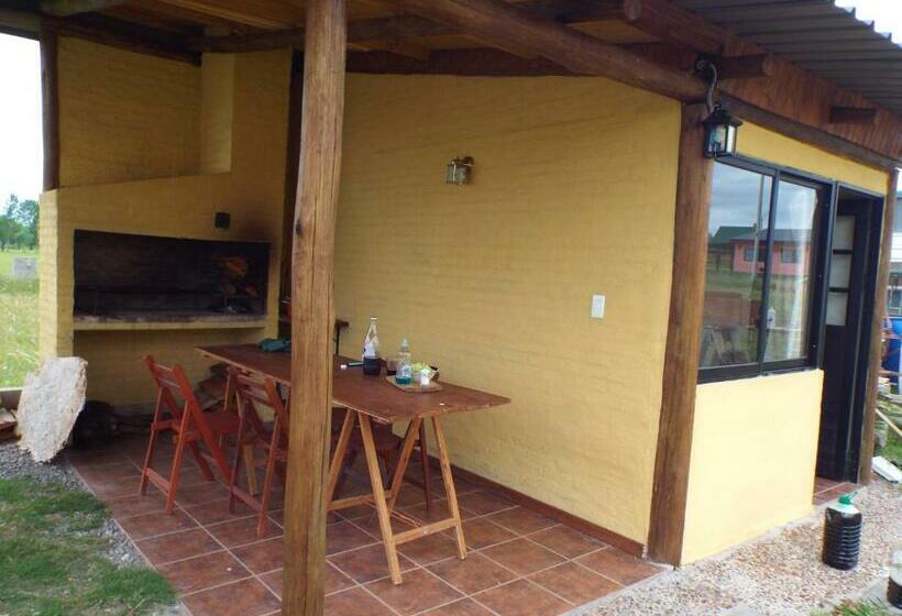 بنجلو عائلى, El Remanso De Almiron