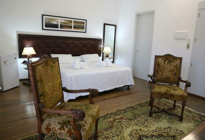 اتاق سوپریور, Park Center