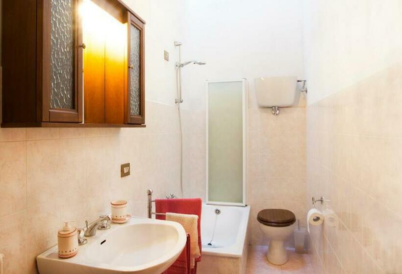 شقة غرفتين, Agriturismo La Capacciola