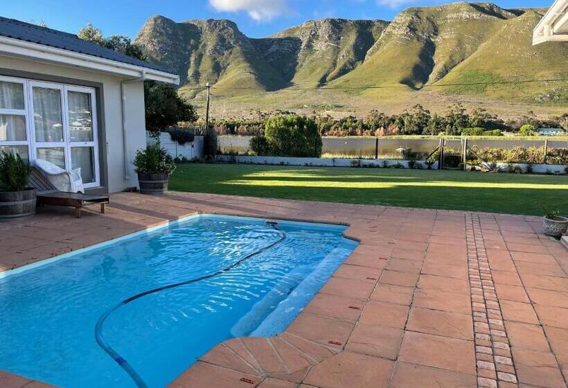 خانه 1 خوابه, Bird's View