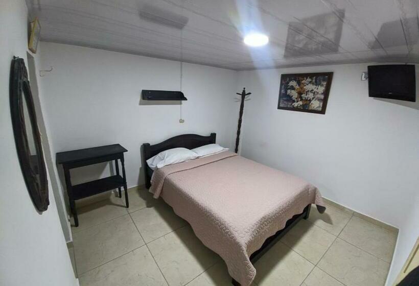 Номер Стандарт, Hospedaje El Jardín