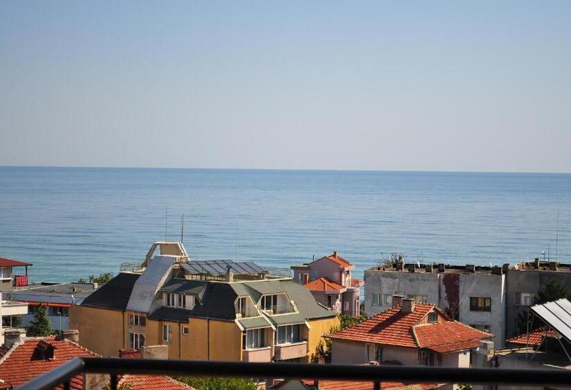 프리미엄 4인룸, Family Hotel Daf