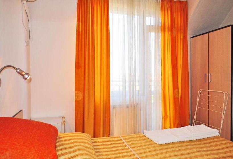 스탠다드 룸, Family Hotel Daf