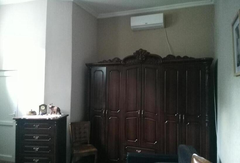 اتاق استاندارد با تخت بزرگ, Guest House Gelit