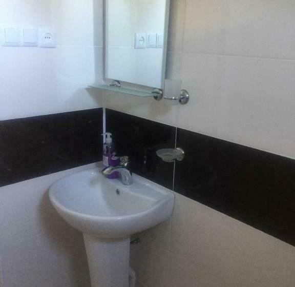 اتاق لوکس با بالکن, Guest House Koba