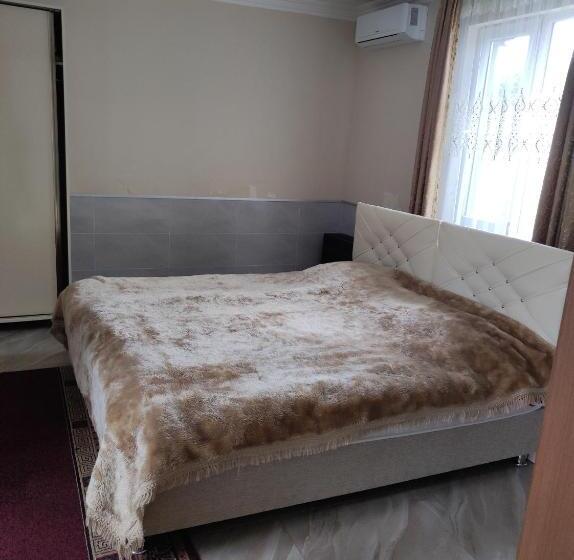 اتاق لوکس, Guest House Koba