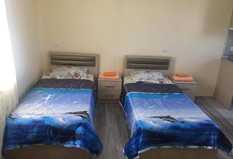 اتاق استاندارد با تراس, Guest House Koba