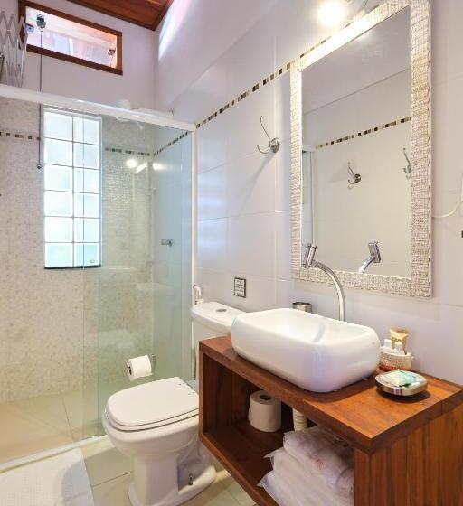 Superior suite with balcony, Pousada Ubatuba Flats