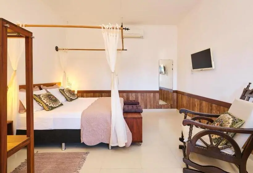 سوئیت راحتی, Pousada Ubatuba Flats