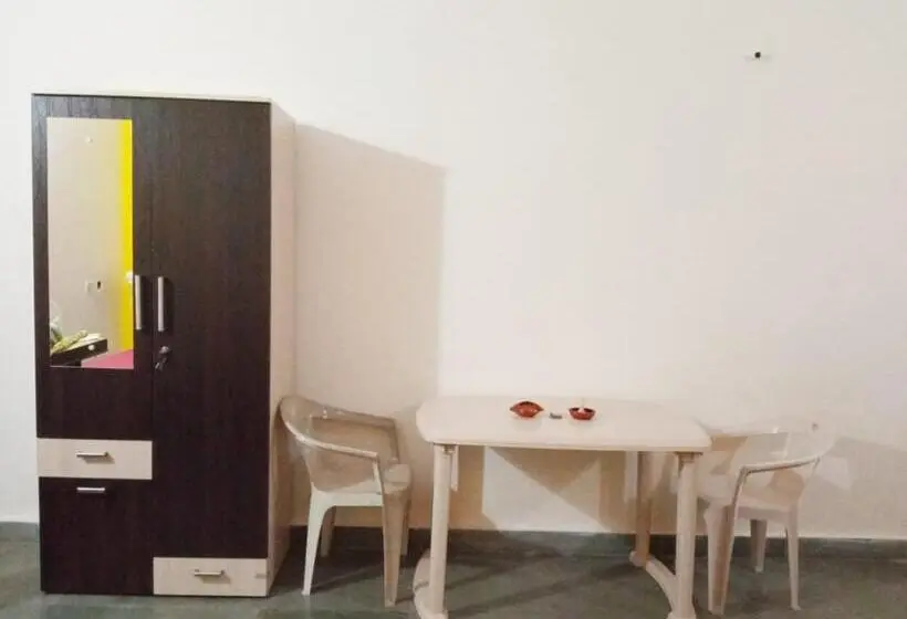 テラス付きスタンダードワンルーム, Shalom Guest House