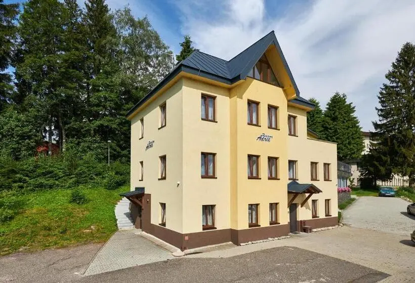 スイート, Pension Adrie