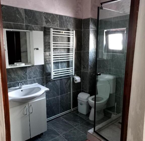 Номер Стандарт, Pensiunea La Busu