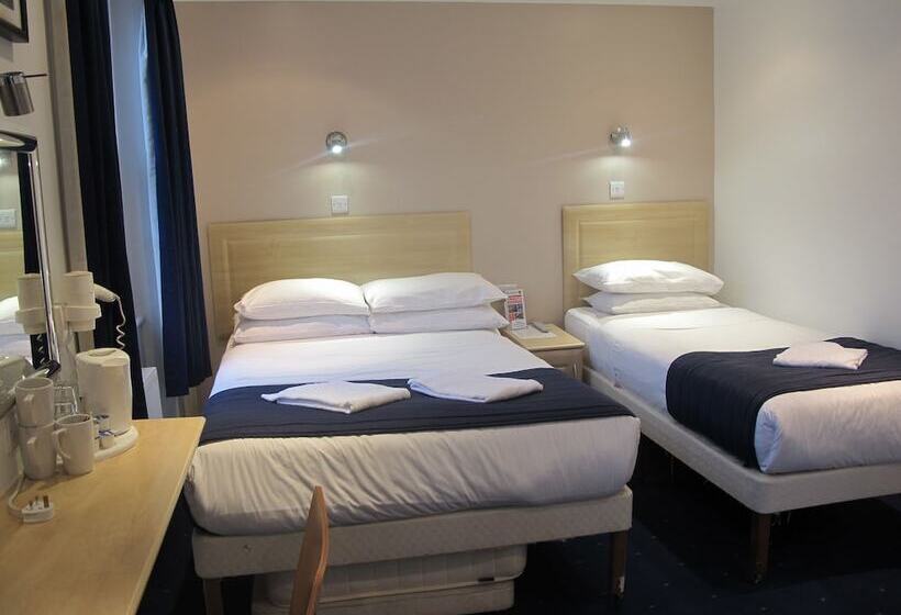 스탠다드 트리플 룸, Alhambra