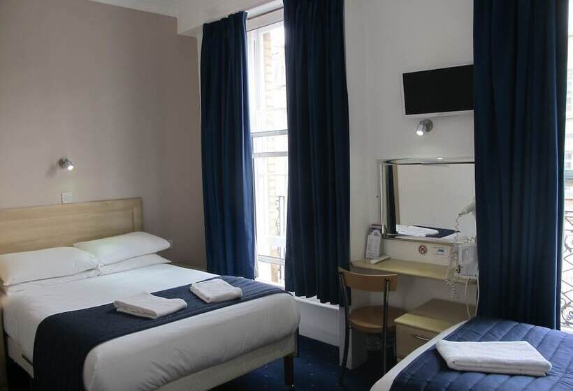 스탠다드 트리플 룸, Alhambra