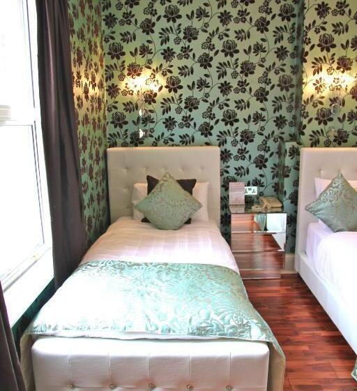 Номер Стандарт Трехместный, Crompton Guest House