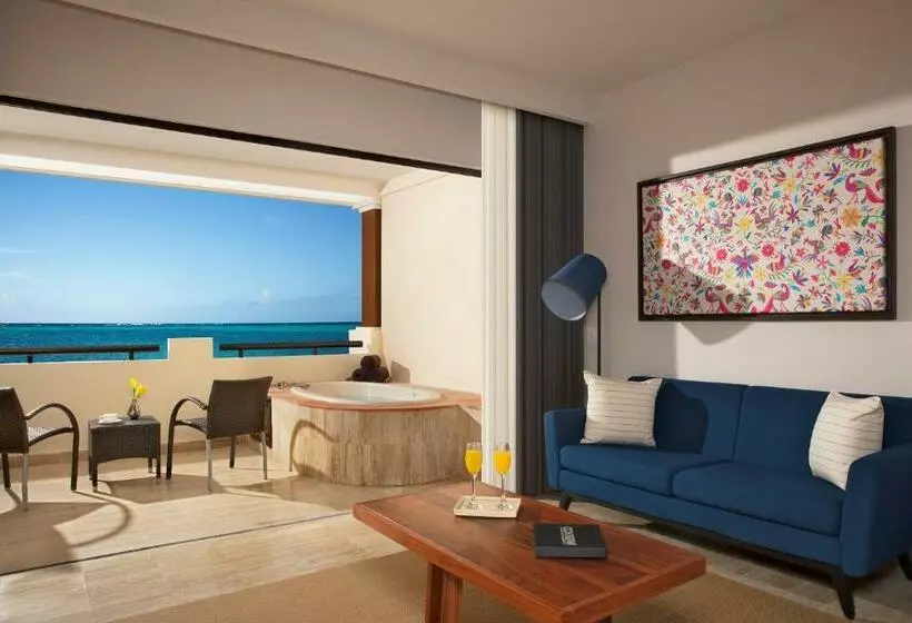 クラブジュニアスイート, Dreams Sapphire Resort & Spa