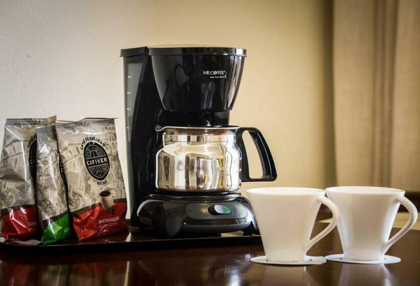 جناح كلوب, Dreams Sapphire Resort & Spa