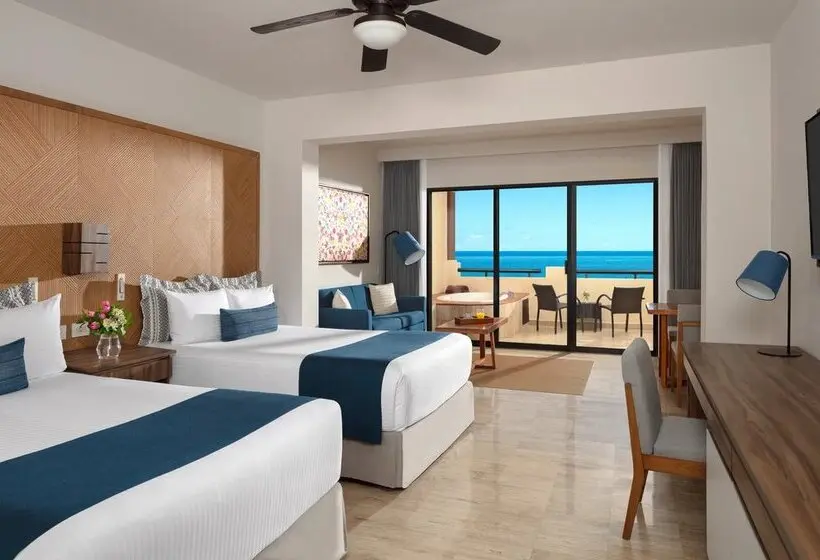 ジュニアスイートクラブ シービュー, Dreams Sapphire Resort & Spa