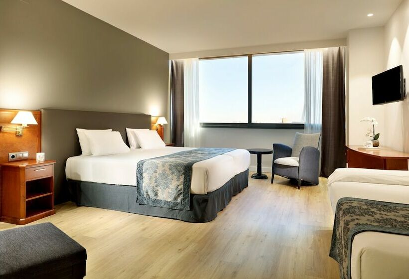 اتاق استاندارد سه نفره, Exe Isla Cartuja