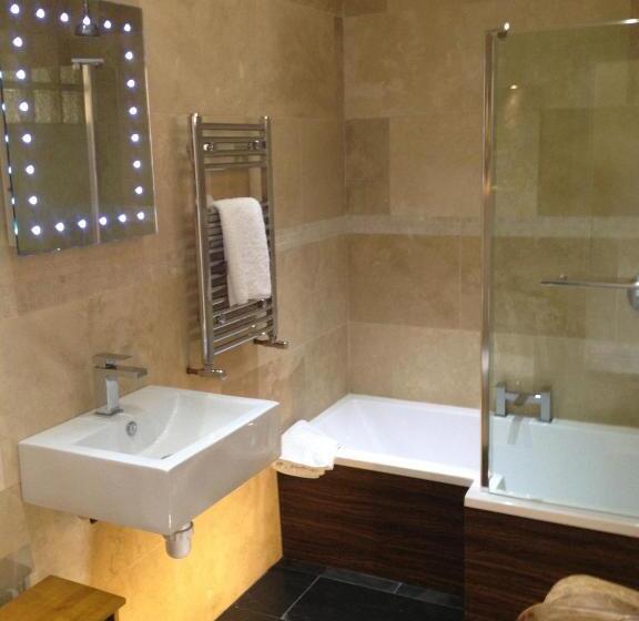 חדר סטנדרט, Harefield Hall