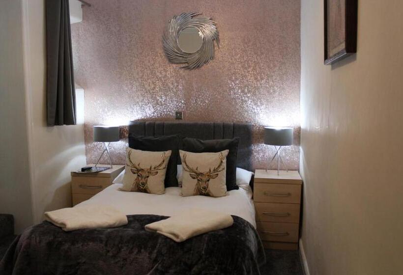 חדר אקונומי, Harefield Hall