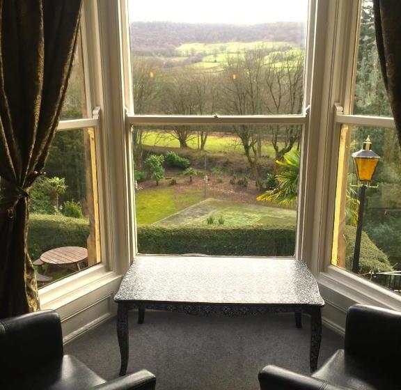 חדר סטנדרט, Harefield Hall