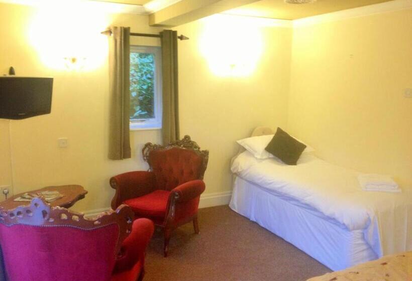 חדר סטנדרט, Harefield Hall