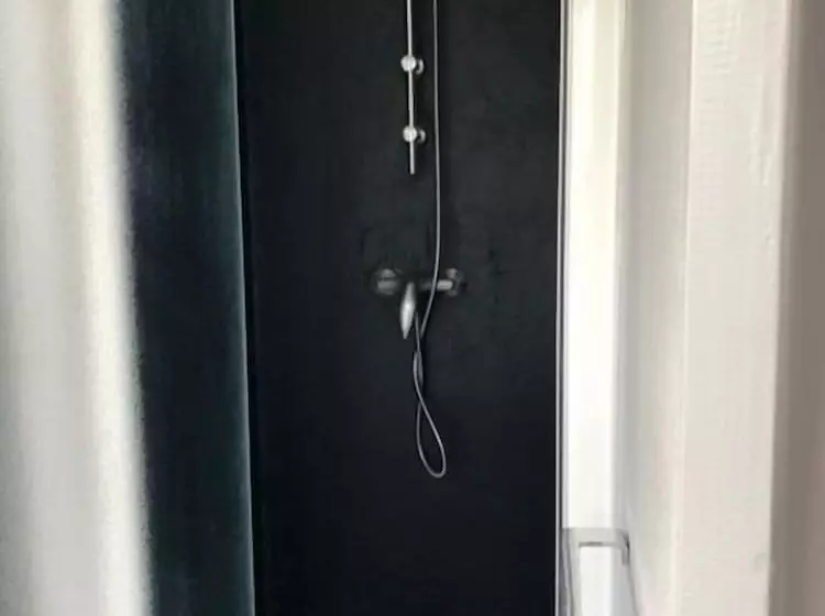 Standard Room, Restaurant L Escapade