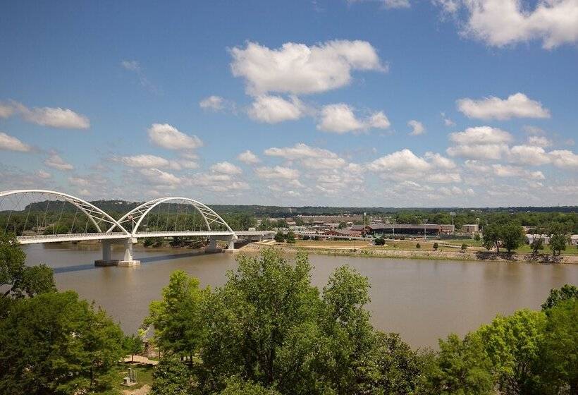 스탠다드 룸 더블 침대, Little Rock Marriott