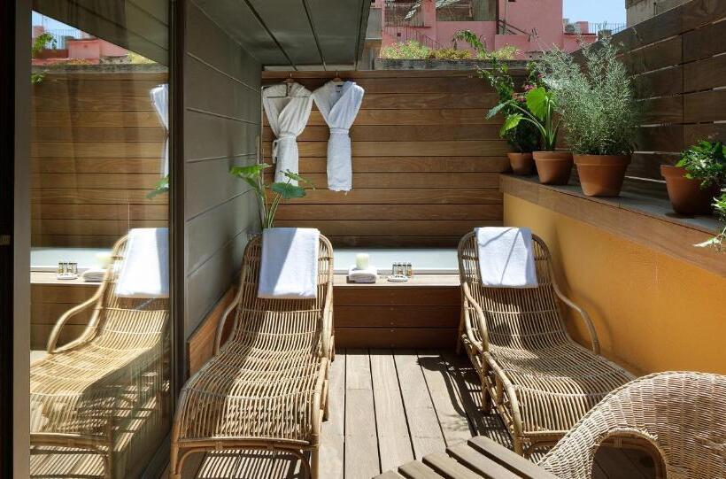 Номер Deluxe с Террасой, Neri – Relais & Chateaux