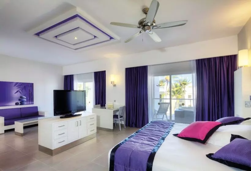 ビラホテル１ベッドルーム, Hotel Riu Palace Bavaro - All Inclusive