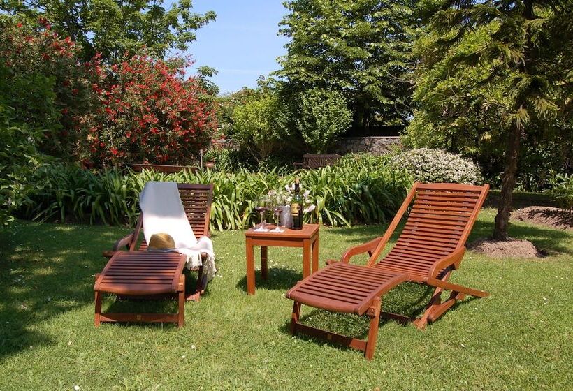 غرفة قياسية, Casona De La Paca